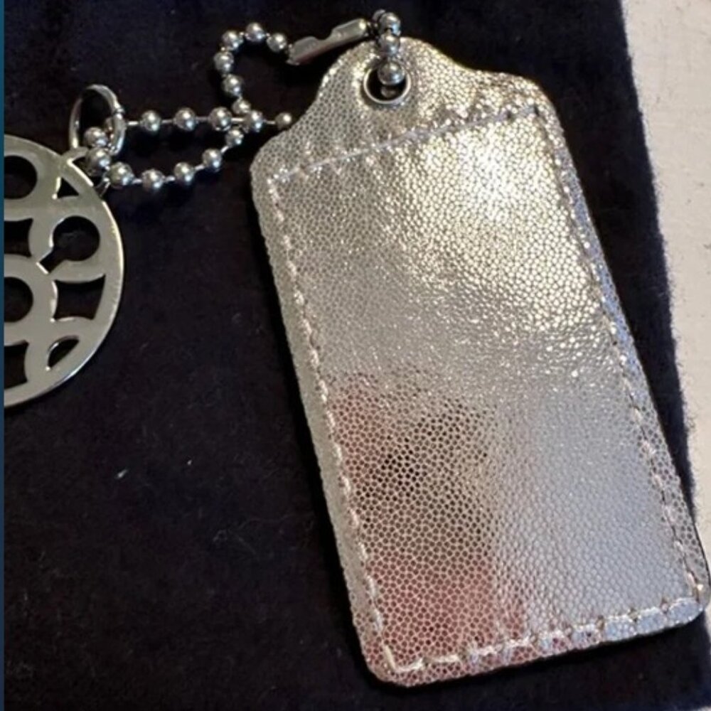 Coach - Silver Hang Tag and Op Art C's Purse Charm - Picture 7 of 10